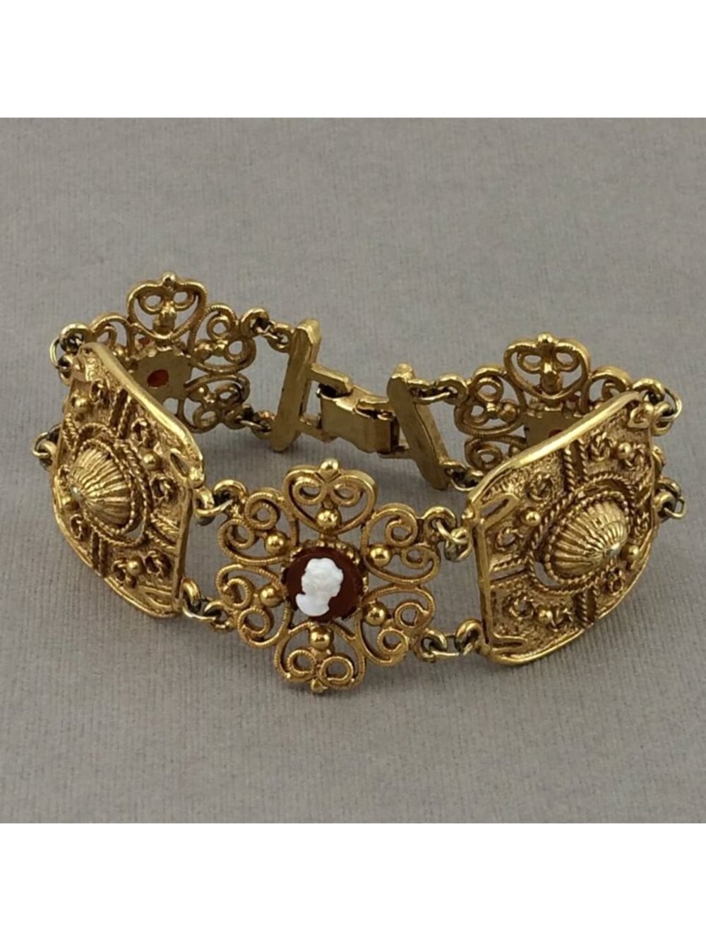 Vintage Filigree Goldtone Metal Plastic Cameo Inset Bracelet Royalcore